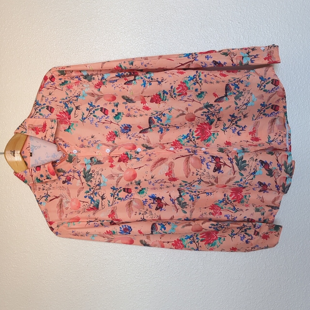 Floral long sleeve Button-down S